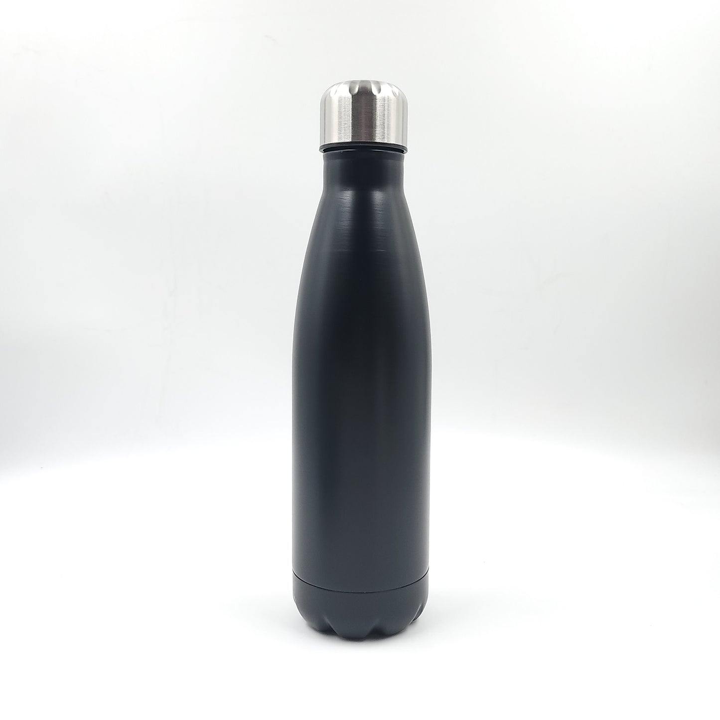 A black personalized metal flask Personalized gift box Amman Jordan