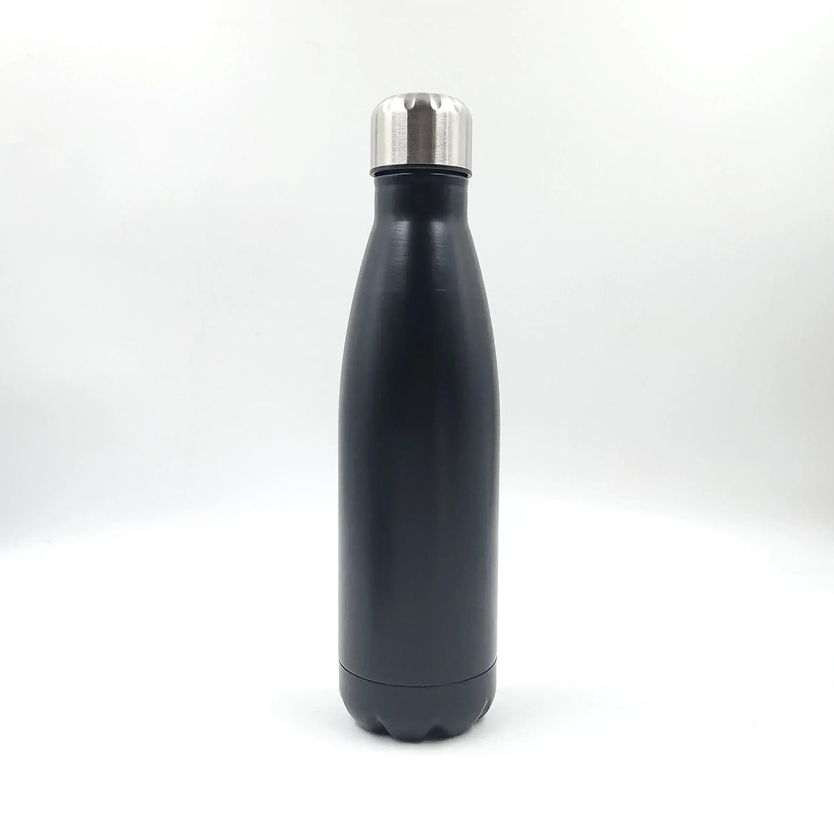 A black personalized metal flask Personalized gift box Amman Jordan