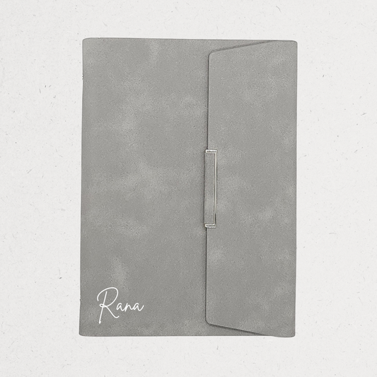 منظّم الأعمال مع دفتر ملاحظات