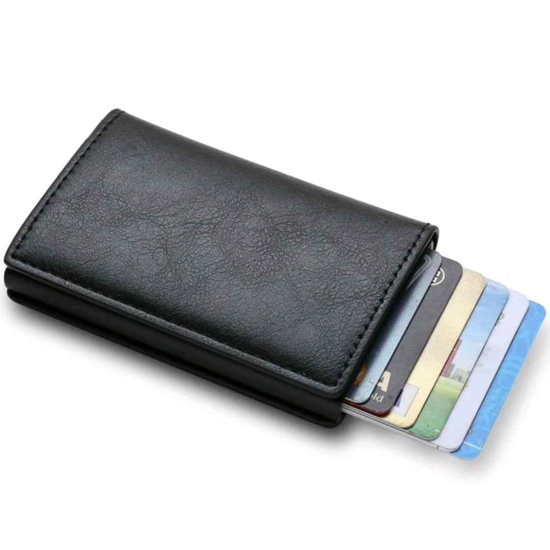 A black leather wallet Men’s gift box Amman Jordan | صندوق هدايا للرجال في عمّان – الأردن