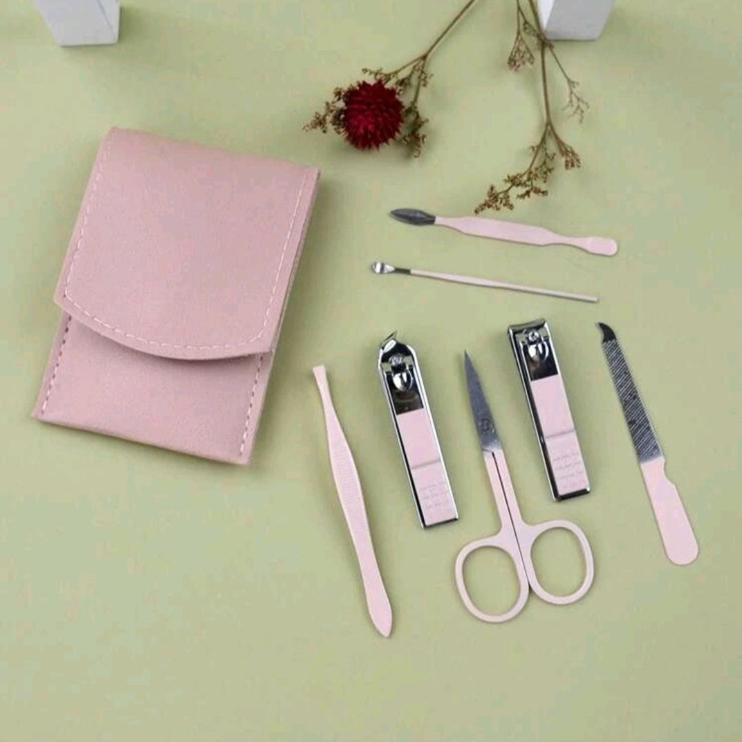 Nails Grooming Kit