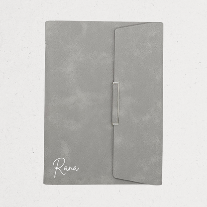 منظّم الأعمال مع دفتر ملاحظات