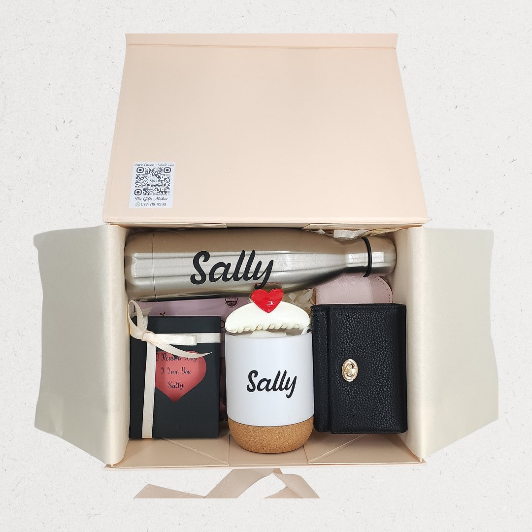 Luxury Surprise Gift Box | Personalized Gift Box for Her | Amman


